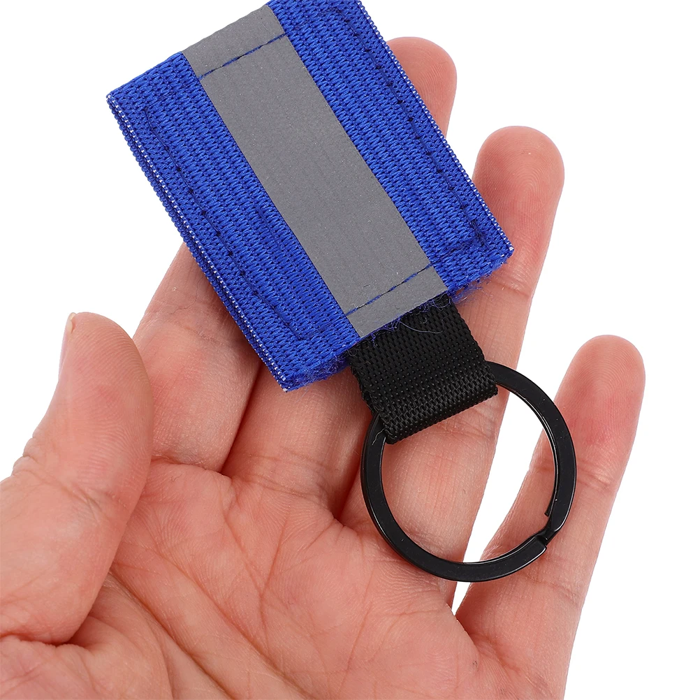 8Pcs Reflective Pendants Keychain for Backpacks Handbags Zippers Bright Safety Reflector Lightweight Longlasting Nylon Aluminum
8Pcs Reflective Pendants Keychain for Backpacks Handbags Zippers Bright Safety Reflector Lightweight Longlasting Nylon Aluminum