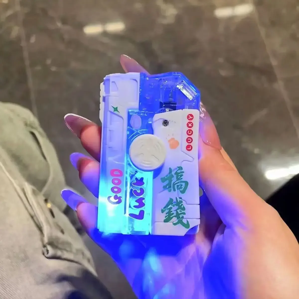 2025 New Creative Luminous Transparent Gyroscope Lighter 2-in-1 Folding Rotating Decompression Windproof Lighter Men's Gift
2025 New Creative Luminous Transparent Gyroscope Lighter 2-in-1 Folding Rotating Decompression Windproof Lighter Men's Gift