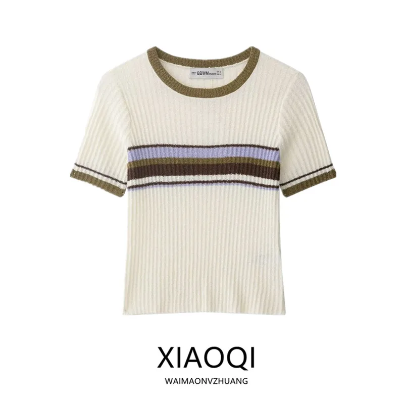 Summer 2026 Women's Short Sleeve round Neck Striped Color Block Style Knitted Top Fashionable Slim Fit Casual Wear
Summer 2026 Women's Short Sleeve round Neck Striped Color Block Style Knitted Top Fashionable Slim Fit Casual Wear