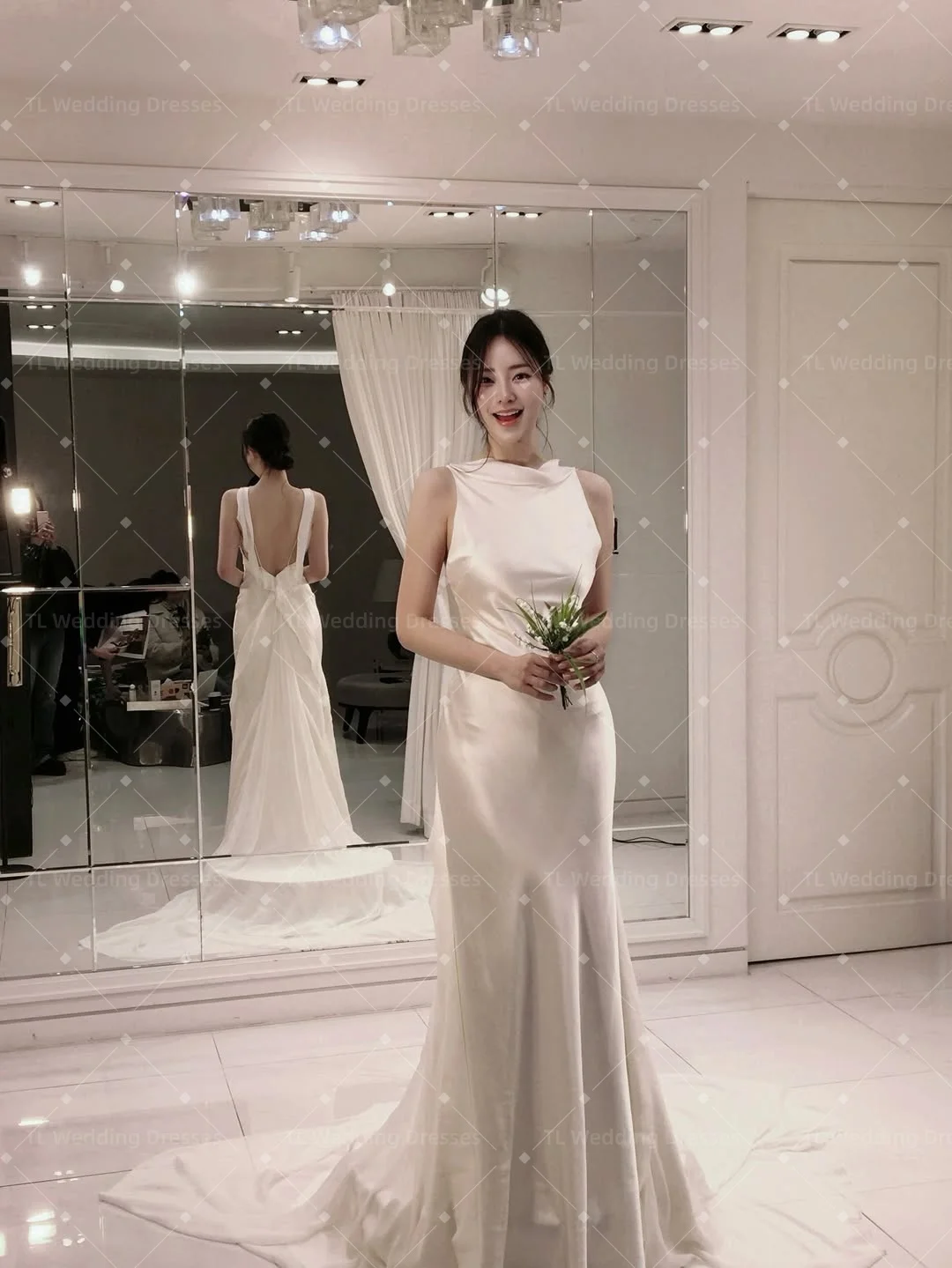 TL 2026 Simple Mermaid Korea Wedding Dresses Photo Shoot Satin O-Neck Long Elegant Bridal Gowns 웨딩드레스 Customized
TL 2026 Simple Mermaid Korea Wedding Dresses Photo Shoot Satin O-Neck Long Elegant Bridal Gowns 웨딩드레스 Customized