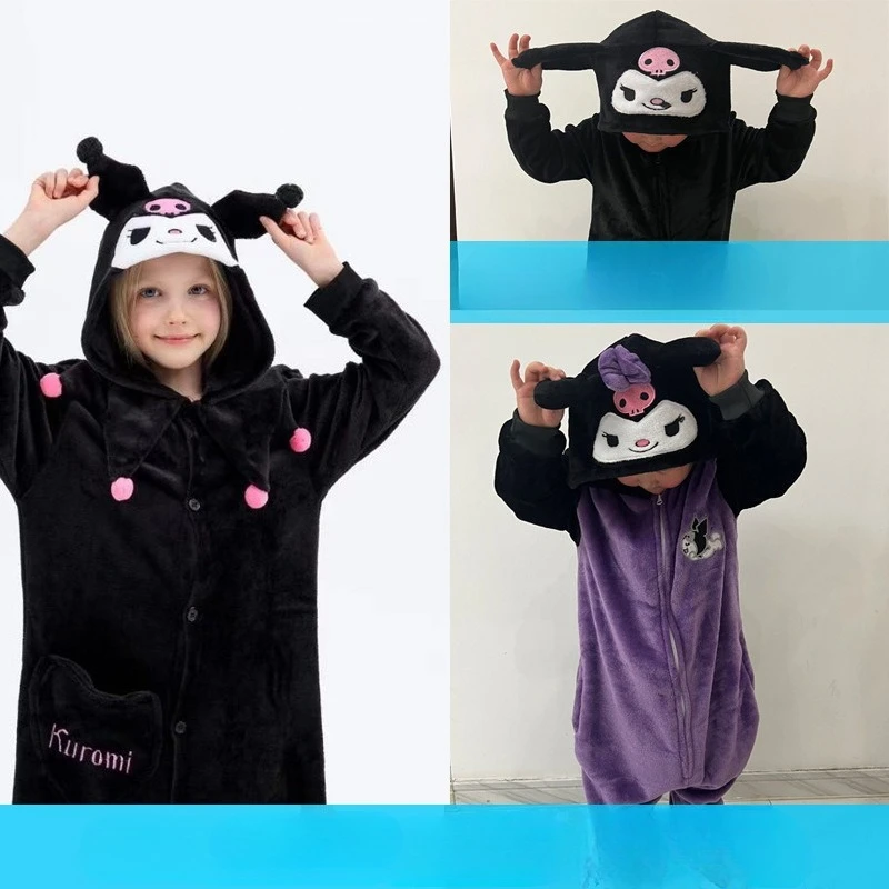 Аниме-комбинезон Sanrio Kuromi, черно-фиолетовый плюшевый пижамный комбинезон с мультяшным хаски, домашняя одежда для родителей и детей, праздничный костюм
Аниме-комбинезон Sanrio Kuromi, черно-фиолетовый плюшевый пижамный комбинезон с мультяшным хаски, домашняя одежда для родителей и детей, праздничный костюм