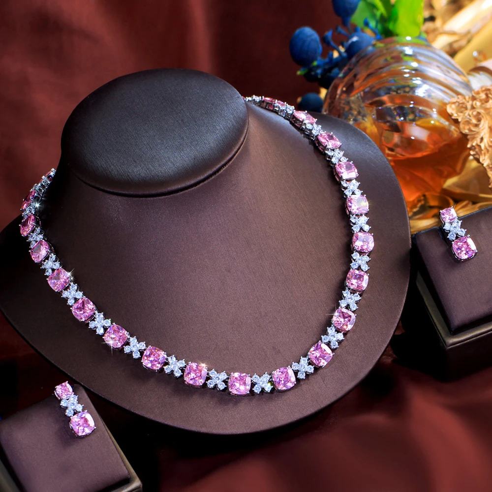 ThreeGraces Elegant Shiny Pink White Cubic Zirconia Luxury Square CZ Bridal Wedding Banquet Party Jewelry Set for Women T1084
ThreeGraces Elegant Shiny Pink White Cubic Zirconia Luxury Square CZ Bridal Wedding Banquet Party Jewelry Set for Women T1084