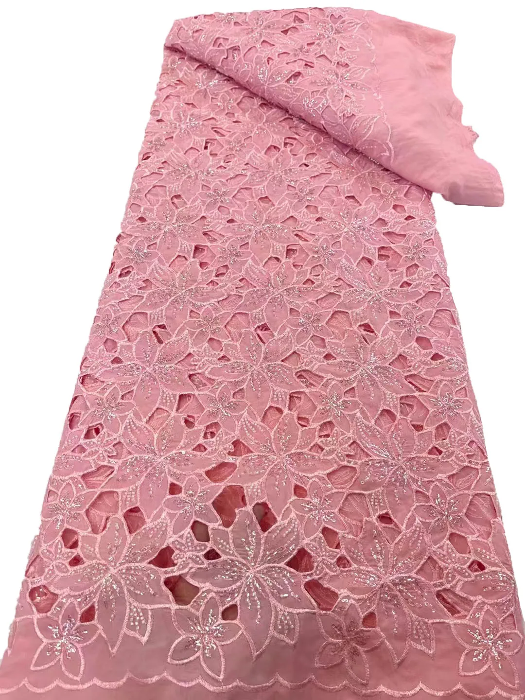 2023 new openwork sequin lace embroidered beaded tube fabric, high-end African fashion dress, good price/5yards
2023 new openwork sequin lace embroidered beaded tube fabric, high-end African fashion dress, good price/5yards