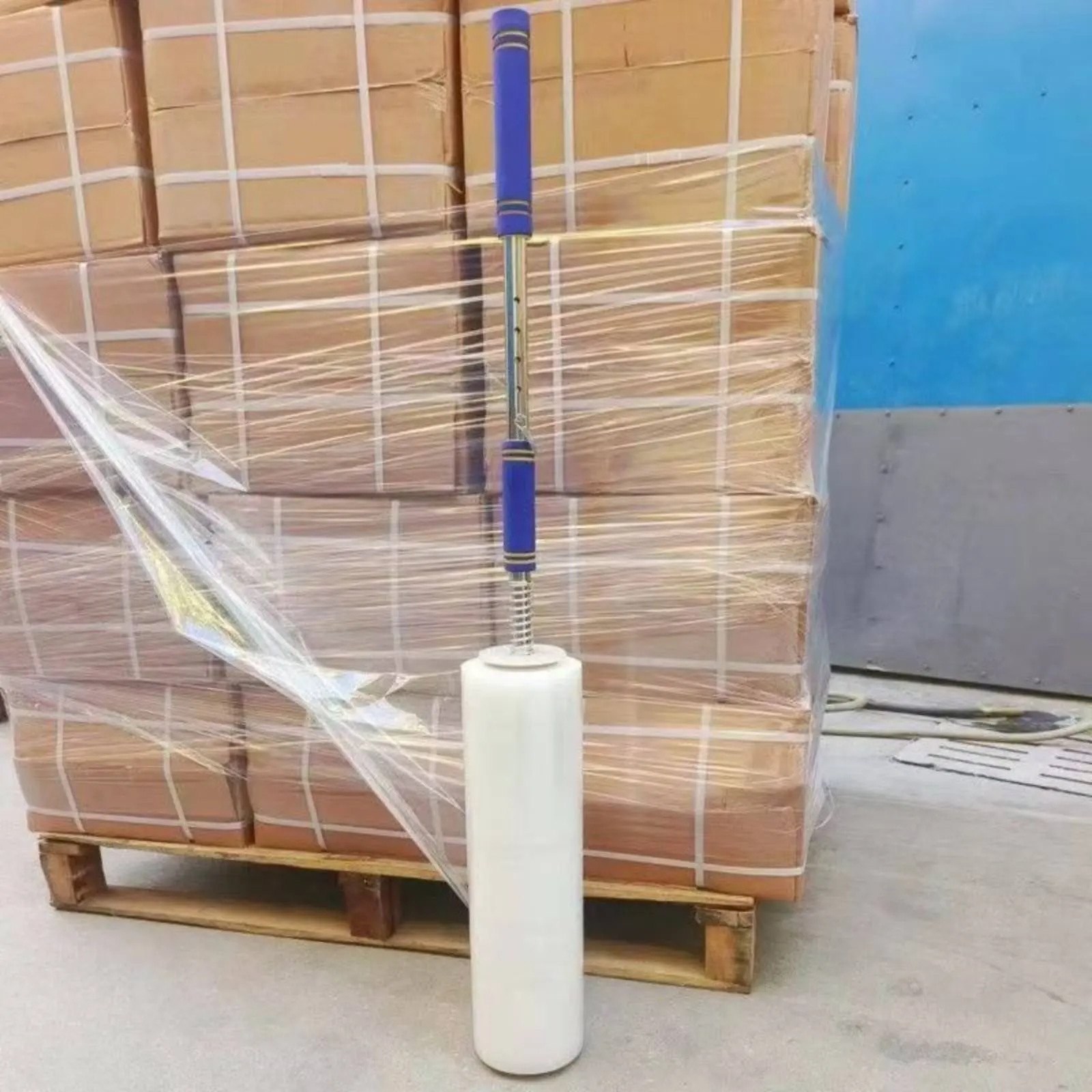 Long Handle Stretch Wrap Dispenser Ergonomic Design Handheld Pallet Wrapping Tool Telescopic Film Applicator Adjustable Length
Long Handle Stretch Wrap Dispenser Ergonomic Design Handheld Pallet Wrapping Tool Telescopic Film Applicator Adjustable Length