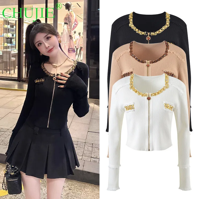 Новое поступление осени CHUJIE 2025: нишевый дизайн, воротник со стразами и пайетками, вязаный кардиган во французском стиле ретро 
Новое поступление осени CHUJIE 2025: нишевый дизайн, воротник со стразами и пайетками, вязаный кардиган во французском стиле ретро