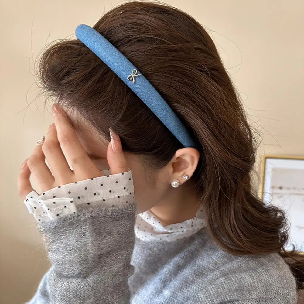 Women Headband High Skull Shaping Design Denim Bow Decor Hair Hoop Anti-Slip Stable Fit Versatile Style Headband Casual Headwrap
Women Headband High Skull Shaping Design Denim Bow Decor Hair Hoop Anti-Slip Stable Fit Versatile Style Headband Casual Headwrap