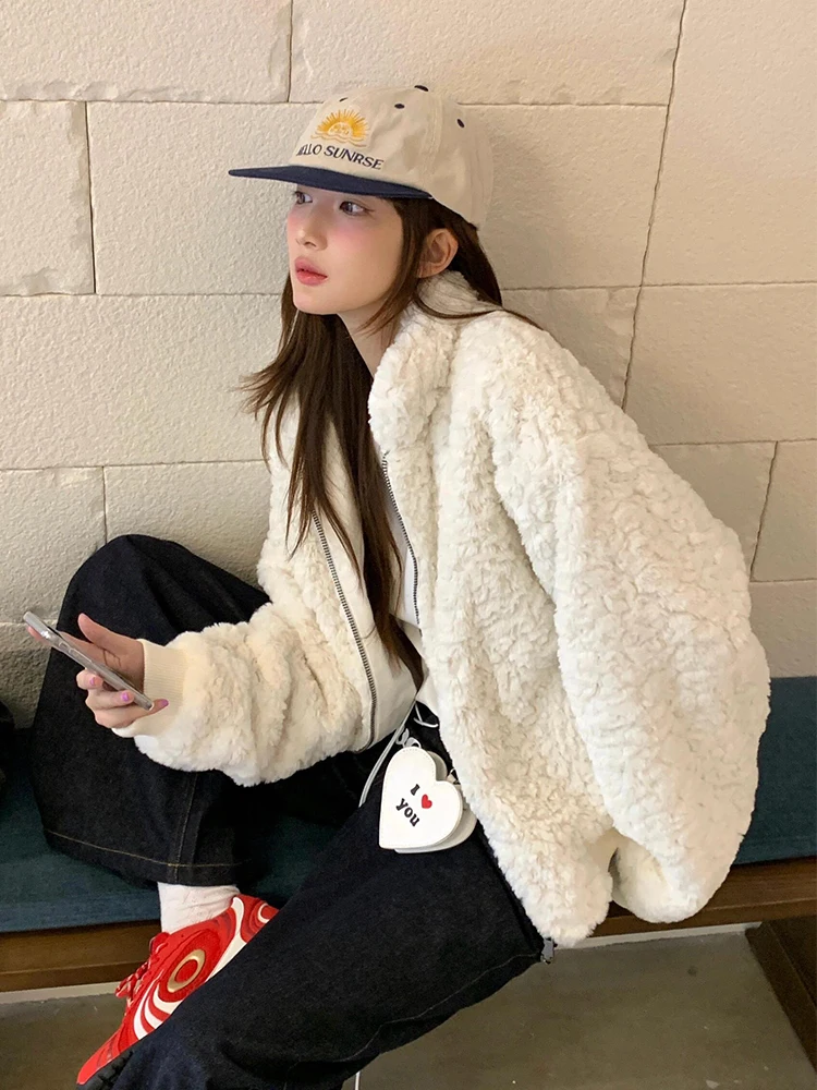 2025 New Sle ort Thiened Rabbit Fur Coat Women's Faionable Winter Outerwear Korean Version Long Sve Zipper Closure
2025 New Sle ort Thiened Rabbit Fur Coat Women's Faionable Winter Outerwear Korean Version Long Sve Zipper Closure