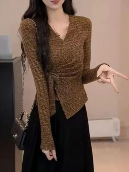 Slim Fit Long Sve T-irt with Bow Tie Cross V-Ne Base irt Top for Women Autumn Winter Faion Ele Thinming Effect
Slim Fit Long Sve T-irt with Bow Tie Cross V-Ne Base irt Top for Women Autumn Winter Faion Ele Thinming Effect