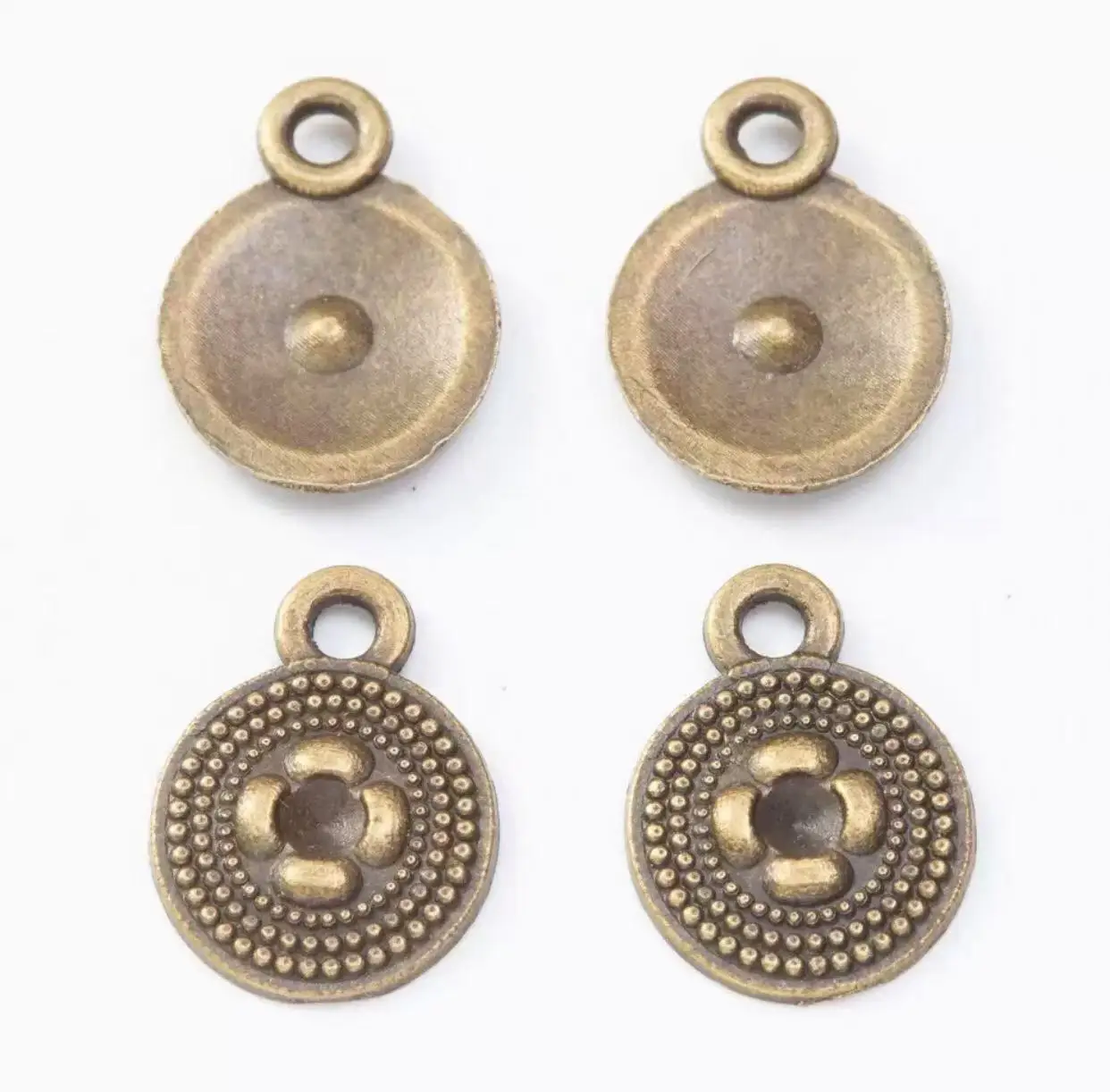 50pcs 11*14.5mm, hole 1.8mm Zinc alloy metal round shaped charms for jewelry making T2653EF
50pcs 11*14.5mm, hole 1.8mm Zinc alloy metal round shaped charms for jewelry making T2653EF