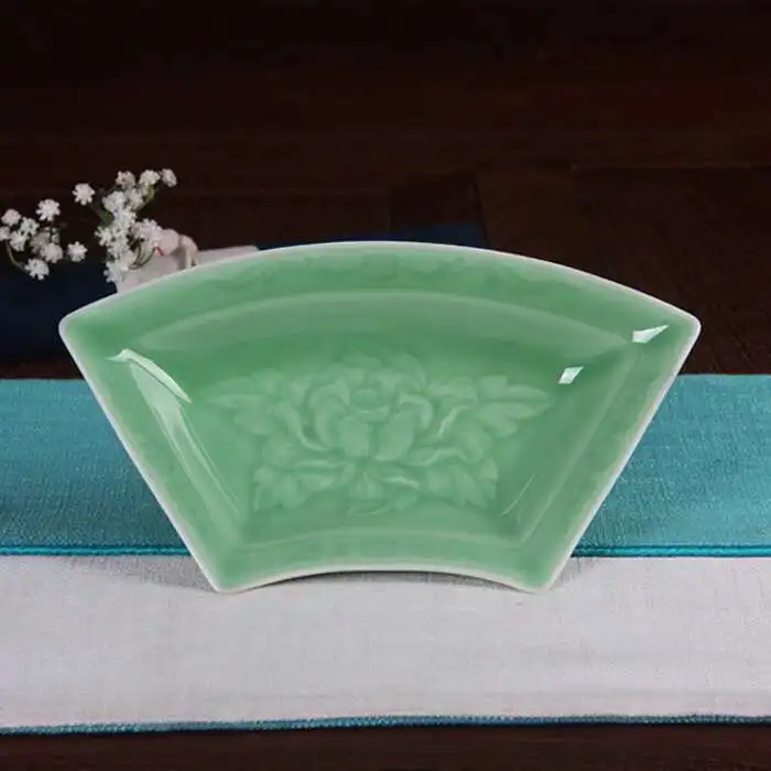 Celadon Tableware Plates Peony Vegetable Plates Irregular Ceramic Deep Plates Dining Plates
Celadon Tableware Plates Peony Vegetable Plates Irregular Ceramic Deep Plates Dining Plates