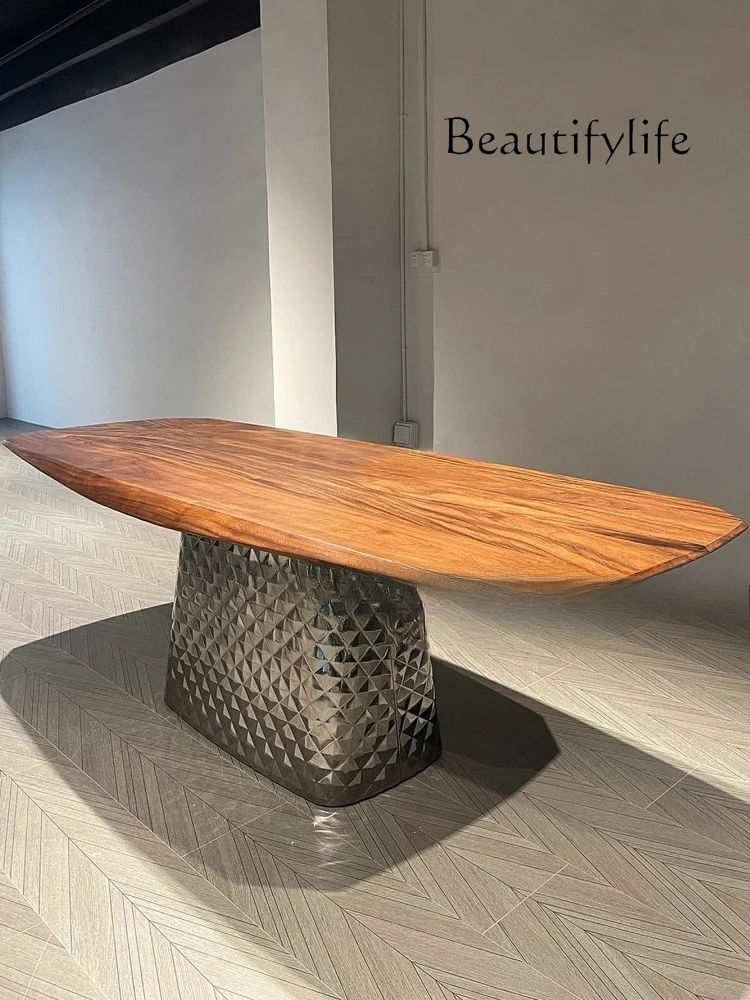 Medieval solid wood rectangular dining table Nordic simple retro log walnut color dining table
Medieval solid wood rectangular dining table Nordic simple retro log walnut color dining table