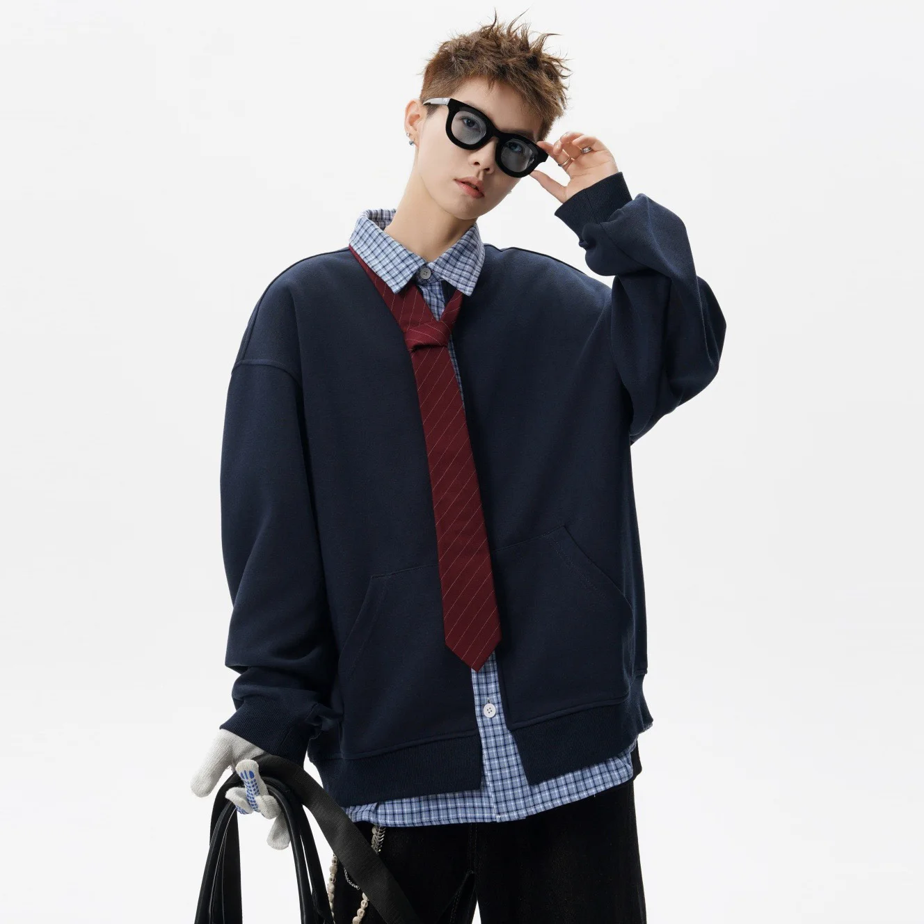 Man Coat Spring Autumn Retro Plaid Patchwork Turn Down Collar Male Outerwear Loose Single-breasted Men Fake Two-piece Jacket
Man Coat Spring Autumn Retro Plaid Patchwork Turn Down Collar Male Outerwear Loose Single-breasted Men Fake Two-piece Jacket