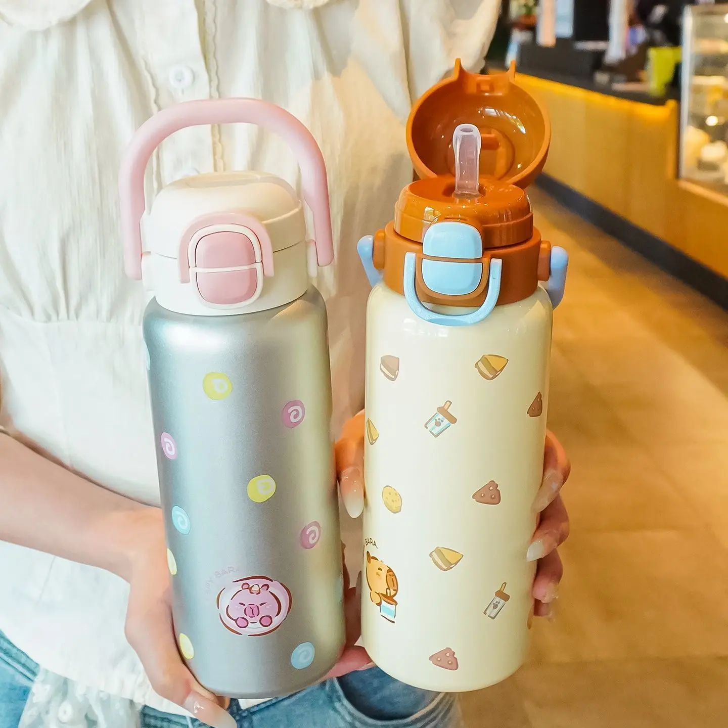 Милая капибара с рисунком, двойная крышка для напитков, детская соломенная бутылка для воды, студенческая термос из нержавеющей стали, школьная чашка для воды 
Милая капибара с рисунком, двойная крышка для напитков, детская соломенная бутылка для воды, студенческая термос из нержавеющей стали, школьная чашка для воды