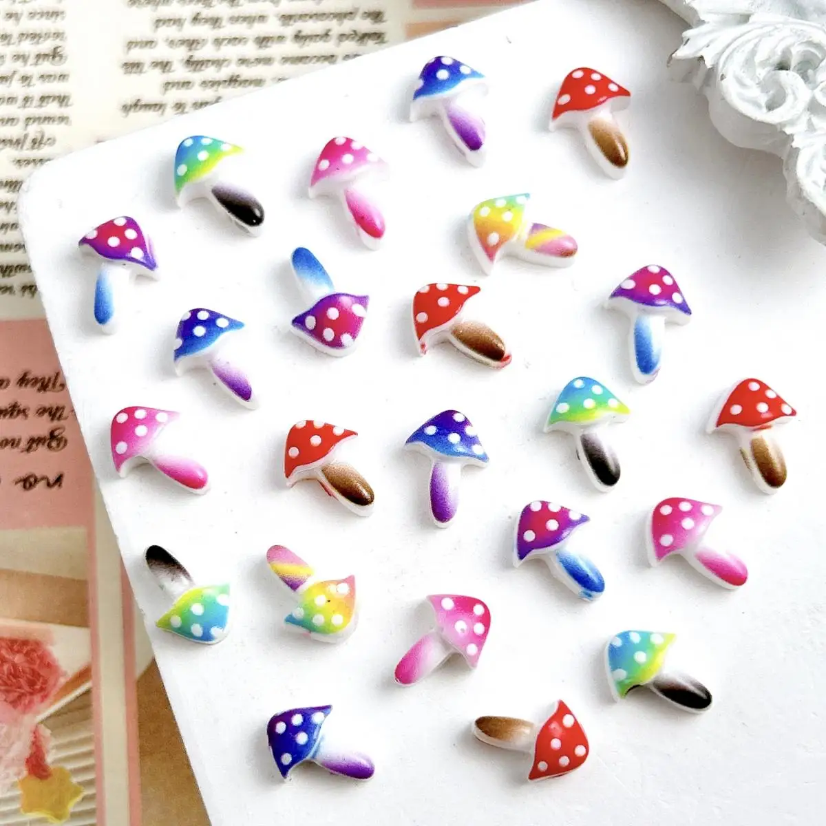 Creative Gradient Colored Mushroom Resin Nail Charms Simulated Dazzling Umbrella Mushroom Nail Art Decorations DIY Hairpin Nails
Creative Gradient Colored Mushroom Resin Nail Charms Simulated Dazzling Umbrella Mushroom Nail Art Decorations DIY Hairpin Nails