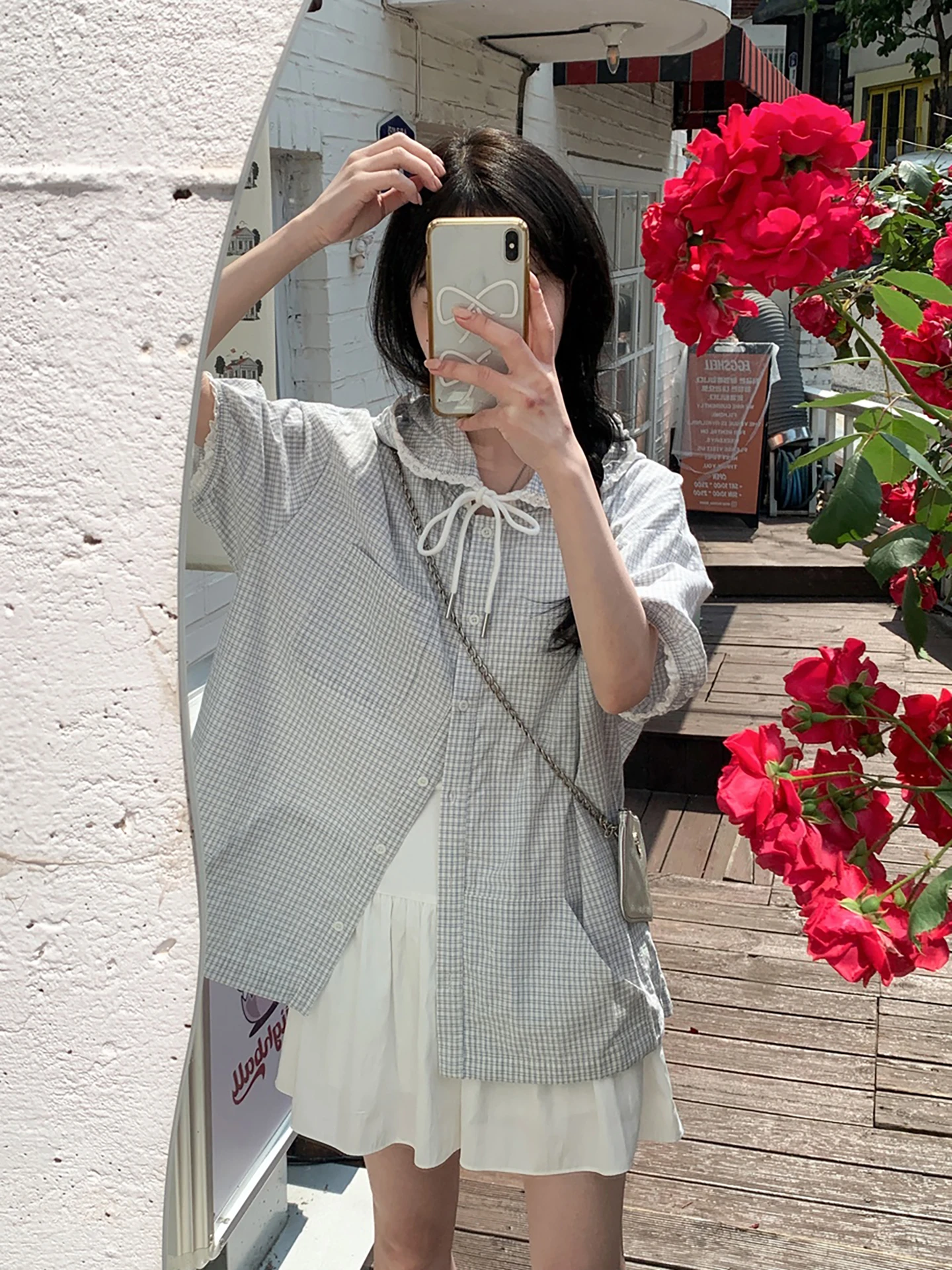 Корейская летняя женская куртка-рубашка 2025 года с кружевной отделкой, капюшоном, защитой от солнца, свободного кроя, на пуговицах, с коротким рукавом-фонариком
Корейская летняя женская куртка-рубашка 2025 года с кружевной отделкой, капюшоном, защитой от солнца, свободного кроя, на пуговицах, с коротким рукавом-фонариком