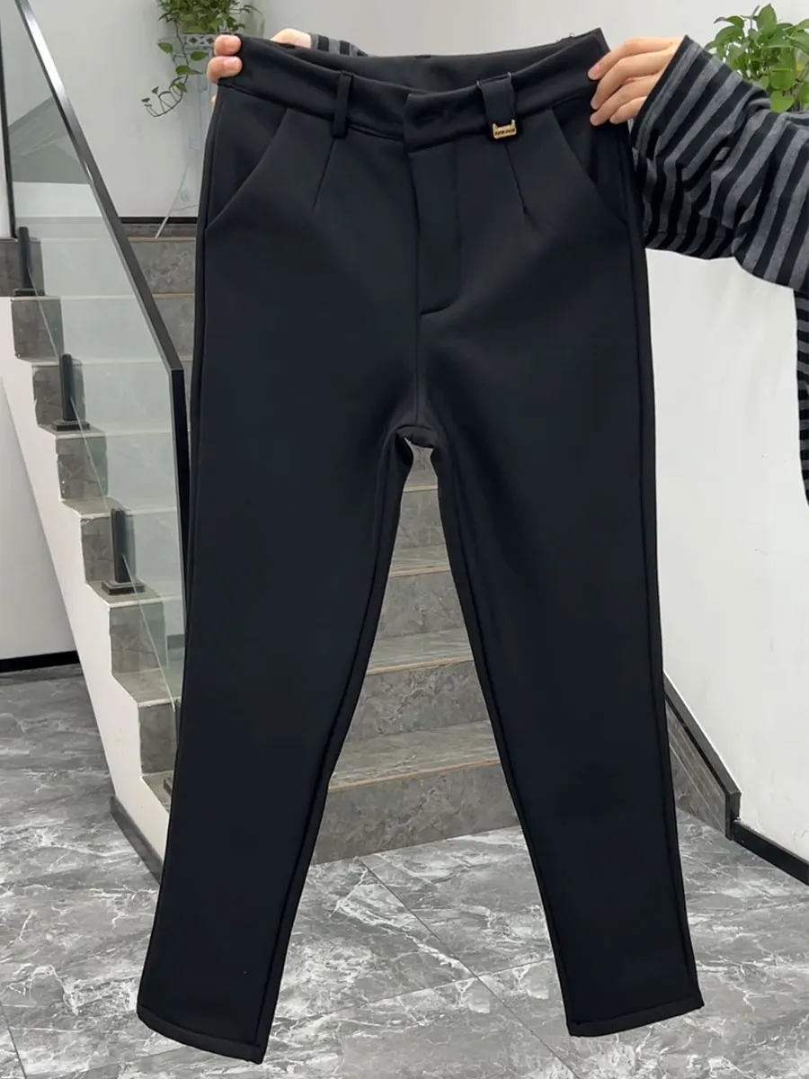 Повседневные брюки Bla Fce на подкладке, брюки-харлан с высокой талией, из смесового хлопка, удобные, дышащие, женские, больших размеров, свободного кроя
Повседневные брюки Bla Fce на подкладке, брюки-харлан с высокой талией, из смесового хлопка, удобные, дышащие, женские, больших размеров, свободного кроя