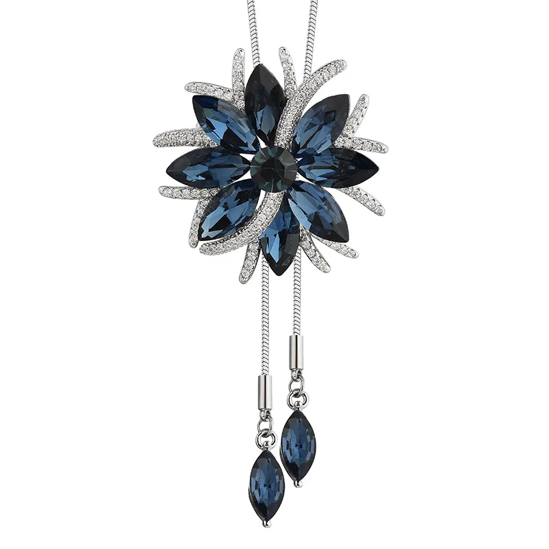 A new versatile and elegant women's necklace. The flower-flowered sura sweater chain can be used as a corsage
A new versatile and elegant women's necklace. The flower-flowered sura sweater chain can be used as a corsage