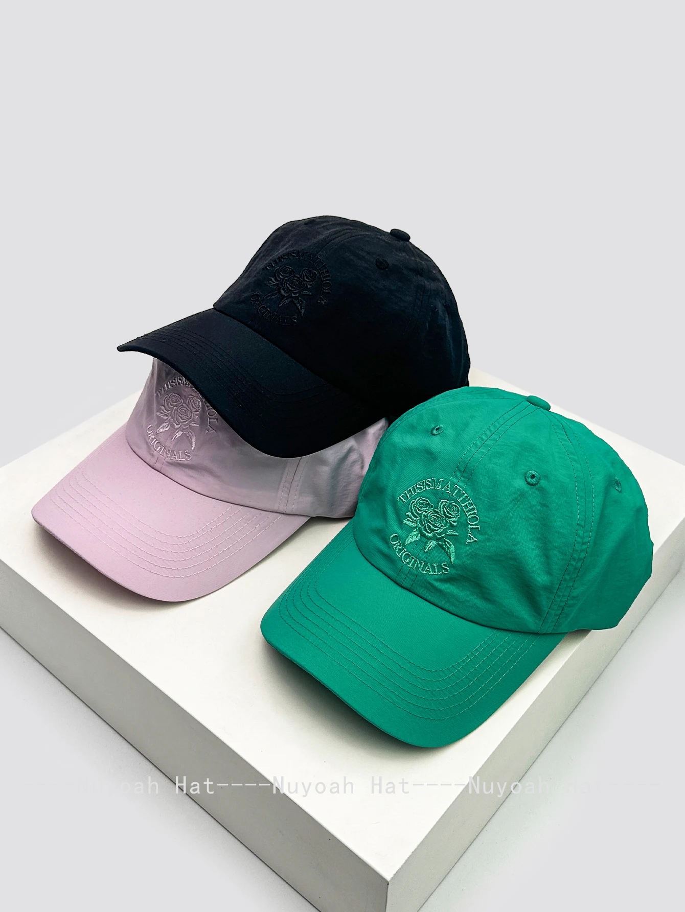 Spring and summer new quick-drying embroidered baseball hat men's and women's sunshade outdoor leisure niche cap 
Spring and summer new quick-drying embroidered baseball hat men's and women's sunshade outdoor leisure niche cap
