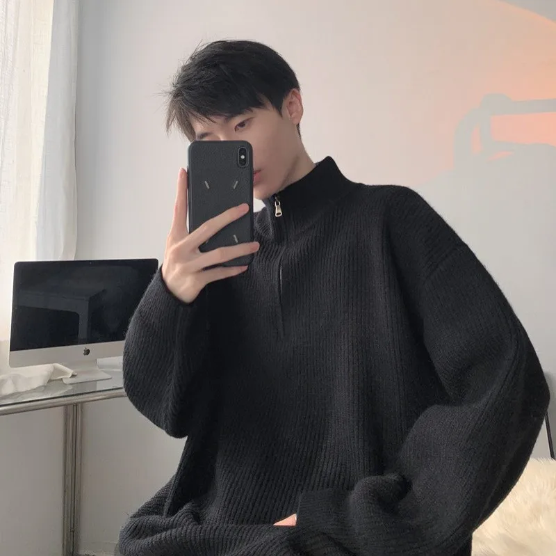 Модный американский свободный вязаный свитер с высоким воротником на молнии, мужская осенне-зимняя повседневная верхняя одежда из полиэфирного волокна, молодежная одежда
Модный американский свободный вязаный свитер с высоким воротником на молнии, мужская осенне-зимняя повседневная верхняя одежда из полиэфирного волокна, молодежная одежда