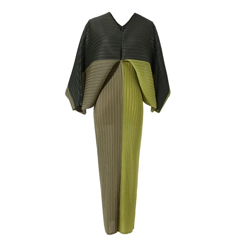 Women Plus Size Dress Miyake Pleated Fashion High Street Colors Batwing Sleeve Loose Large Size V-Neck Mid-Calf Dresses Tide
Women Plus Size Dress Miyake Pleated Fashion High Street Colors Batwing Sleeve Loose Large Size V-Neck Mid-Calf Dresses Tide