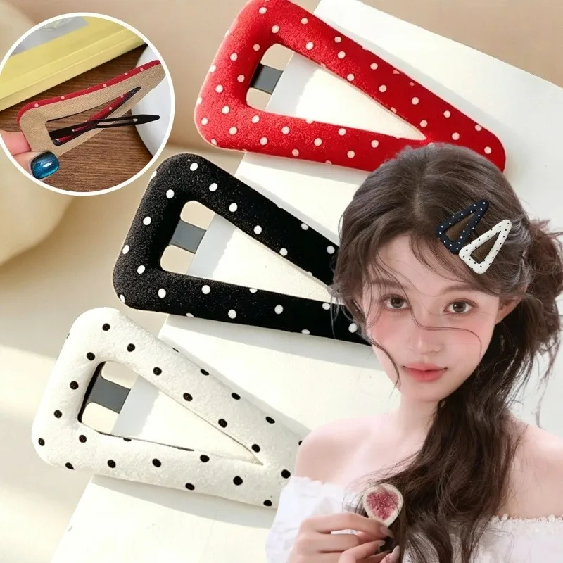 1/6pcs Y2K Polka Dot Hair Clip Vintage Fabric Triangle Hairpin Geometric Hair Barrettes Sweet Girls Fashion Hair Accessories
1/6pcs Y2K Polka Dot Hair Clip Vintage Fabric Triangle Hairpin Geometric Hair Barrettes Sweet Girls Fashion Hair Accessories