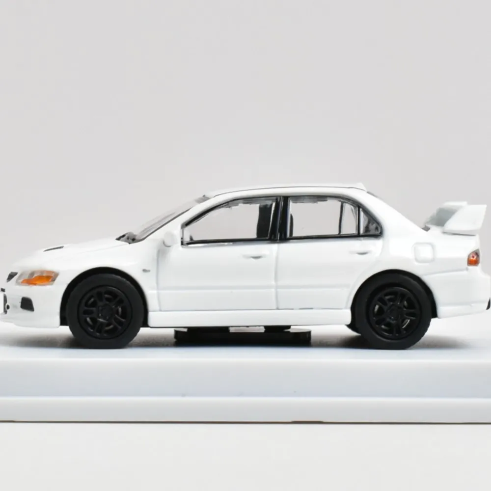 LMLF 1:64 для взрослых, хобби-Лансер, автомобиль EVO 9 IX, литая под давлением модель автомобиля
LMLF 1:64 для взрослых, хобби-Лансер, автомобиль EVO 9 IX, литая под давлением модель автомобиля