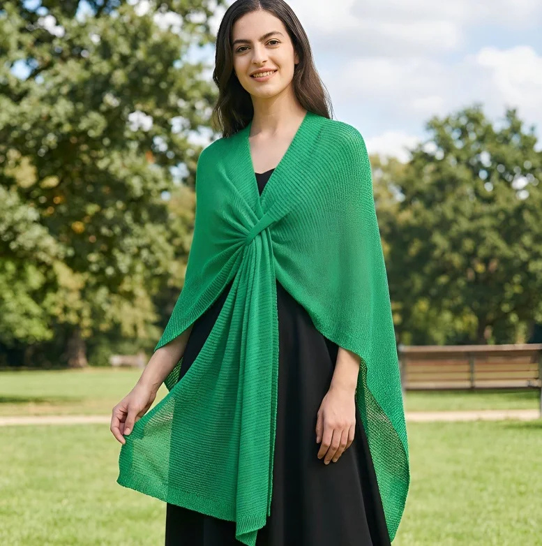 Women's Knitted Cape Shawl - Versatile Travel Poncho for Spring Summer Autumn Keeps Warm in Air-Conditioned Rooms
Women's Knitted Cape Shawl - Versatile Travel Poncho for Spring Summer Autumn Keeps Warm in Air-Conditioned Rooms
