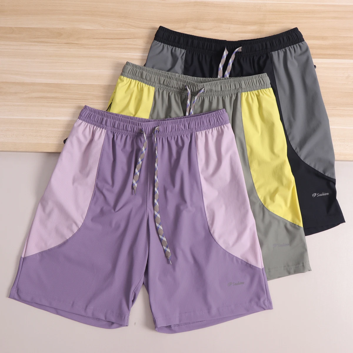 Outdoor Men's Quick Dry Breathable Ice Silk Shorts High Waist Patchwork Five-Point Summer Shorts Nylon Spandex Blend Straight...
Outdoor Men's Quick Dry Breathable Ice Silk Shorts High Waist Patchwork Five-Point Summer Shorts Nylon Spandex Blend Straight...