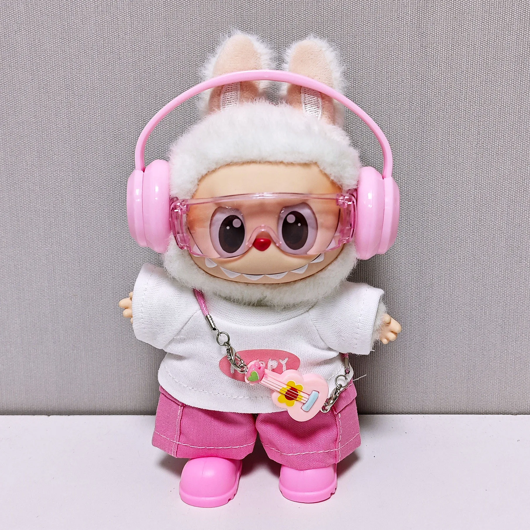 Colorful Techwear Clothes for Labubu Costume PUPPY T-shirt Goggles Headphones Cargo Pants Boots for 1 2 3 Gen Doll
Colorful Techwear Clothes for Labubu Costume PUPPY T-shirt Goggles Headphones Cargo Pants Boots for 1 2 3 Gen Doll