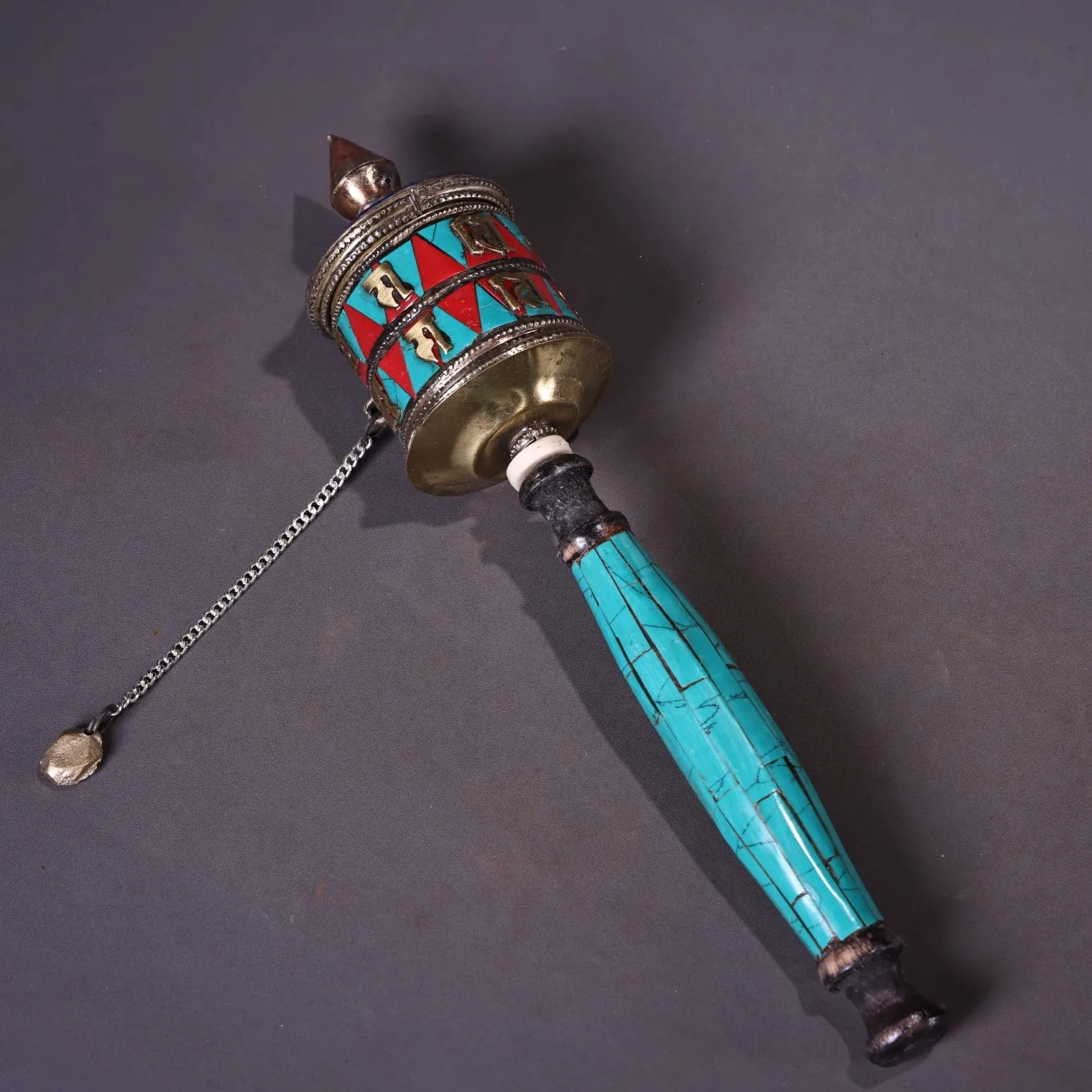 9"Tibetan Temple Collection Old Tibetan silver Mosaic Gem Turquoise Six Word Proverbs Prayer Wheel Old Scriptures Town house
9"Tibetan Temple Collection Old Tibetan silver Mosaic Gem Turquoise Six Word Proverbs Prayer Wheel Old Scriptures Town house