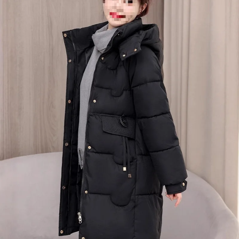 Женский пуховик 2025, новинка зимы, свободная утолщенная съемная шапка, теплое хлопковое пальто, модная верхняя одежда, наполнитель из полиэфирного волокна
Женский пуховик 2025, новинка зимы, свободная утолщенная съемная шапка, теплое хлопковое пальто, модная верхняя одежда, наполнитель из полиэфирного волокна