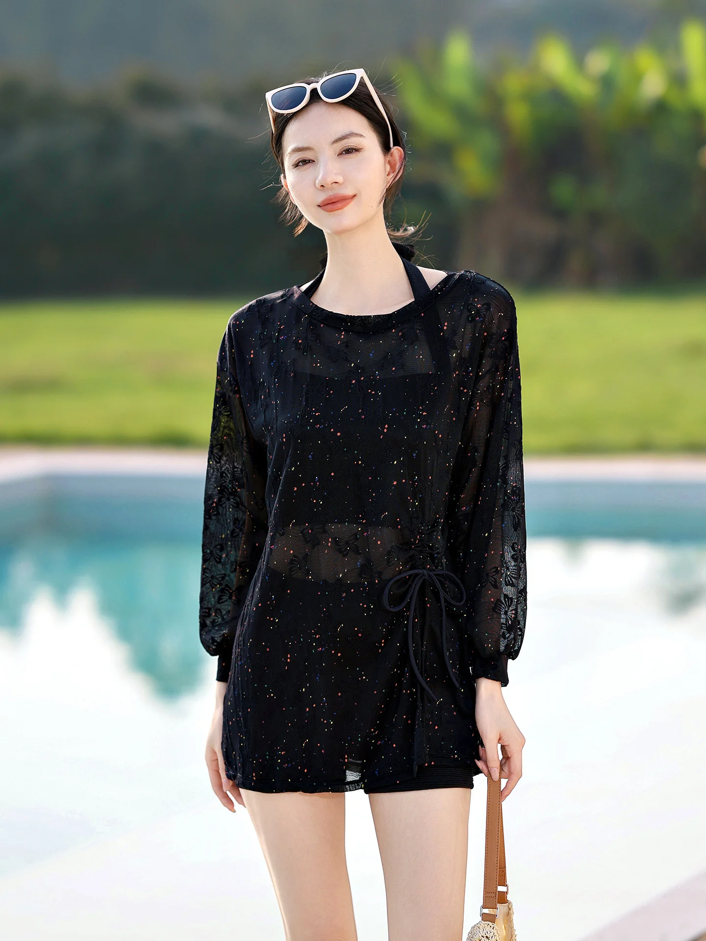 2026 New plus Size Swimwear Ladies' Two-Piece Long Sve Cover up Hot Spring High Waist Belly Cover Tee Piece Swimsuit
2026 New plus Size Swimwear Ladies' Two-Piece Long Sve Cover up Hot Spring High Waist Belly Cover Tee Piece Swimsuit