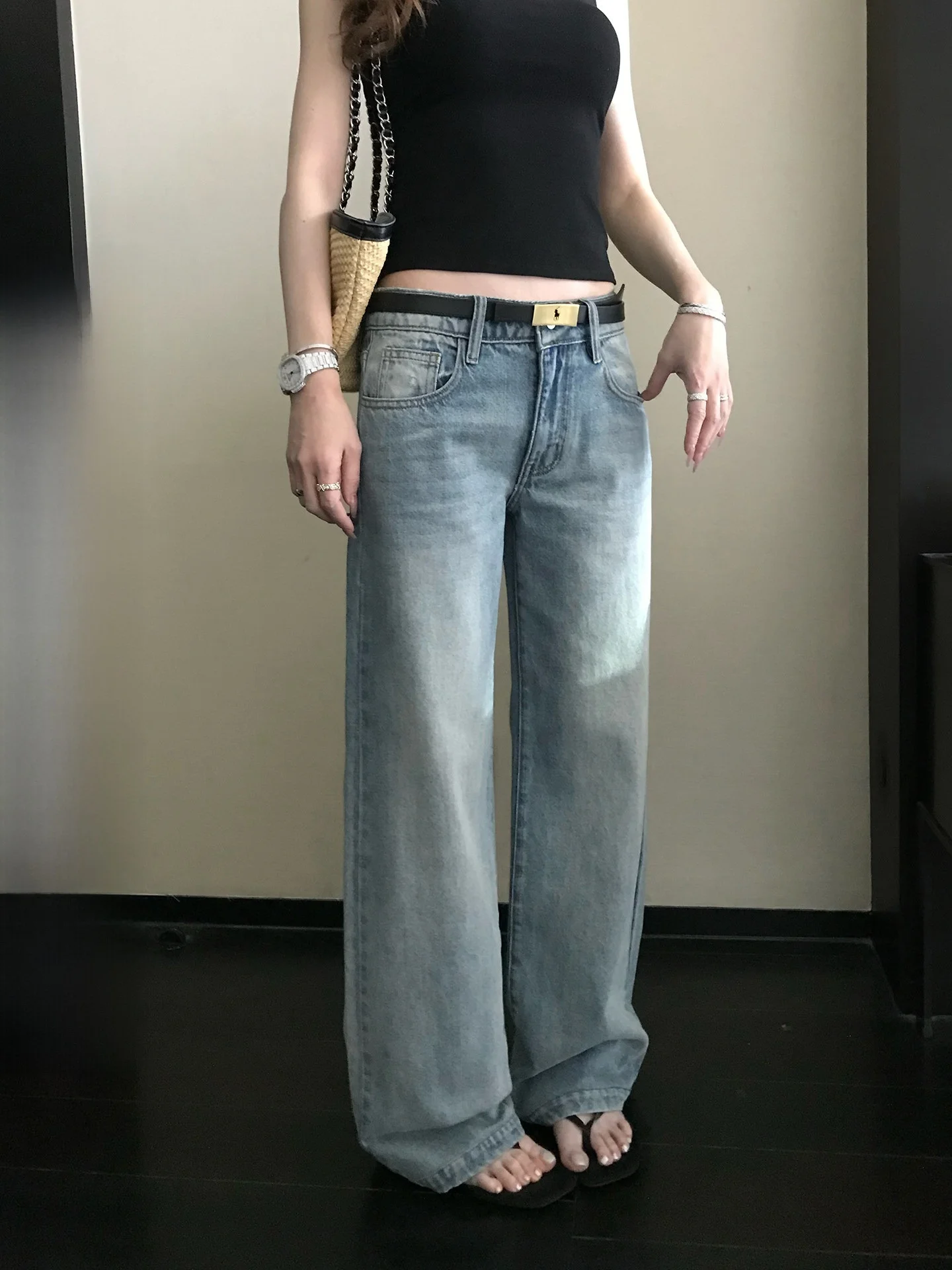 Skk Store Light Wash Low Waist Straight Leg Jeans Women's Summer Casual Cotton Denim Dreamy Vintage Style
Skk Store Light Wash Low Waist Straight Leg Jeans Women's Summer Casual Cotton Denim Dreamy Vintage Style