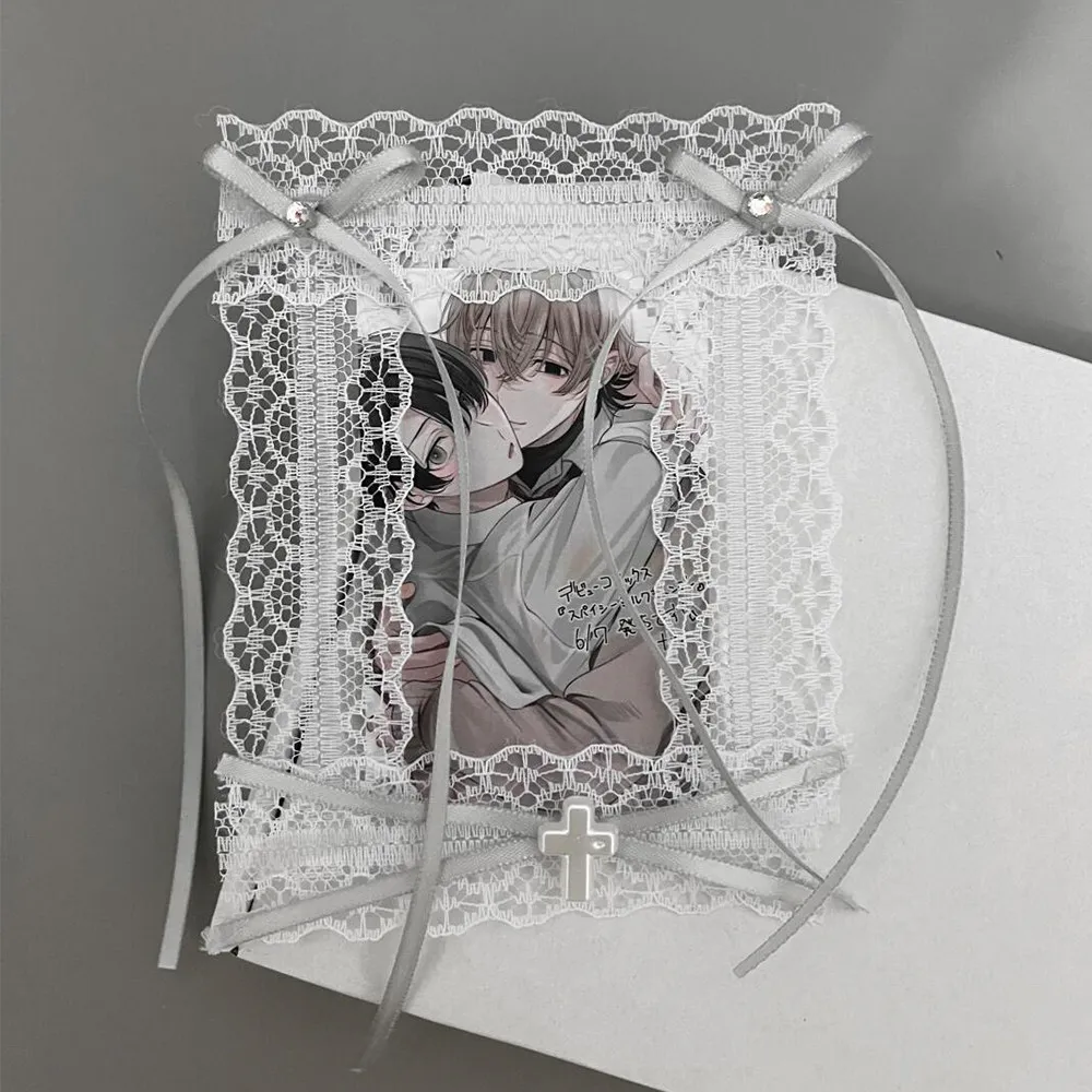 Handmade Lace Photo Card Holder, 3 Inch Photocard Sleeve, Anime K-pop Photocard Storage,Polaroid Protector, DIY Crafts Gift
Handmade Lace Photo Card Holder, 3 Inch Photocard Sleeve, Anime K-pop Photocard Storage,Polaroid Protector, DIY Crafts Gift