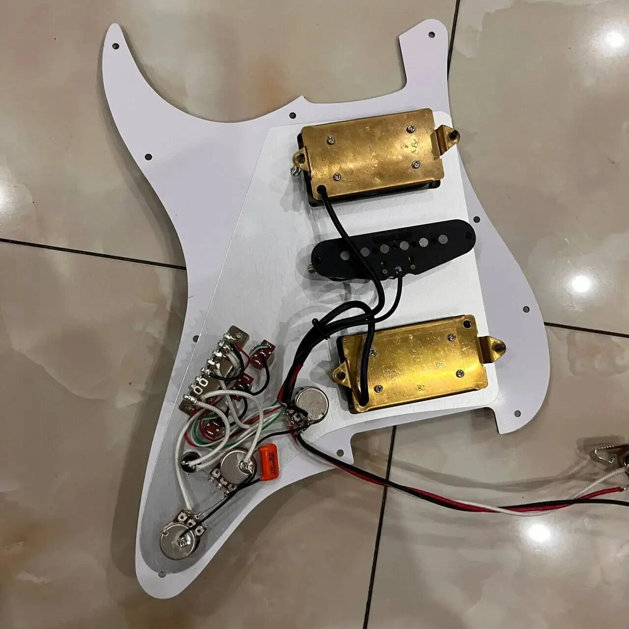Music Store Upgrade Pickguard for RG-2550Z Guitar Pickups Alnico Pickups
Music Store Upgrade Pickguard for RG-2550Z Guitar Pickups Alnico Pickups