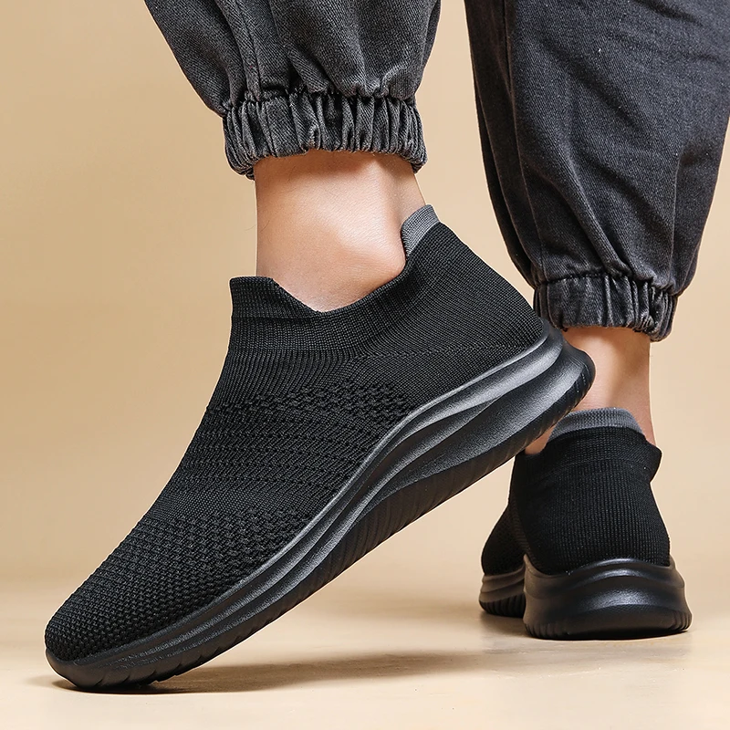 Summer Breathable Casual Shoes Men's and Women's Classic Sneakers Durable black flat canvas shoes Large size 35-46
Summer Breathable Casual Shoes Men's and Women's Classic Sneakers Durable black flat canvas shoes Large size 35-46