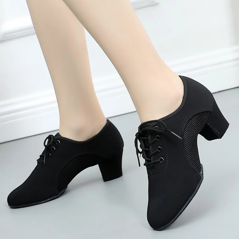 New Ballroom Latin Dance Shoes Women Salsa Tango Party High Heel Teacher Training Women's Shoes Dancing Sneakers Black
New Ballroom Latin Dance Shoes Women Salsa Tango Party High Heel Teacher Training Women's Shoes Dancing Sneakers Black