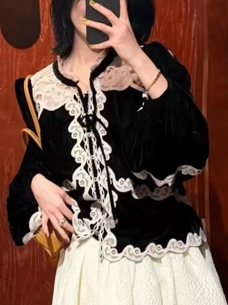 Ретро-блузка в стиле Хепберн из бархата с длинным рукавом, кружевным воротником, цветочным принтом и бантом, дышащая, приятная для кожи, повседневная
Ретро-блузка в стиле Хепберн из бархата с длинным рукавом, кружевным воротником, цветочным принтом и бантом, дышащая, приятная для кожи, повседневная