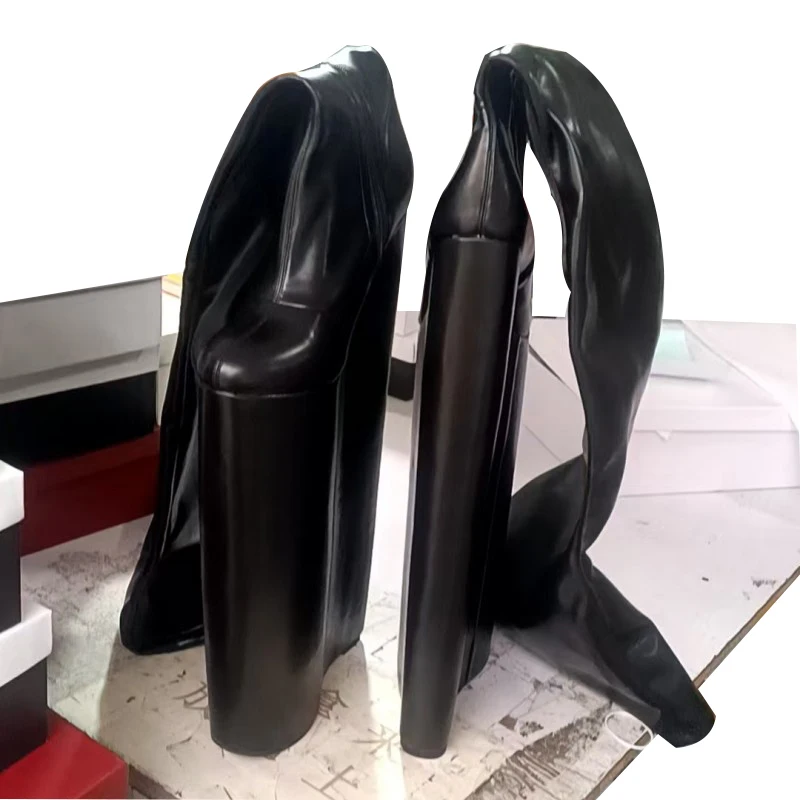 DIZHUANG Sexy women's high heels boots Elastic boots Black leather super long boots About 40cm heel height Wedges over knee boot
DIZHUANG Sexy women's high heels boots Elastic boots Black leather super long boots About 40cm heel height Wedges over knee boot