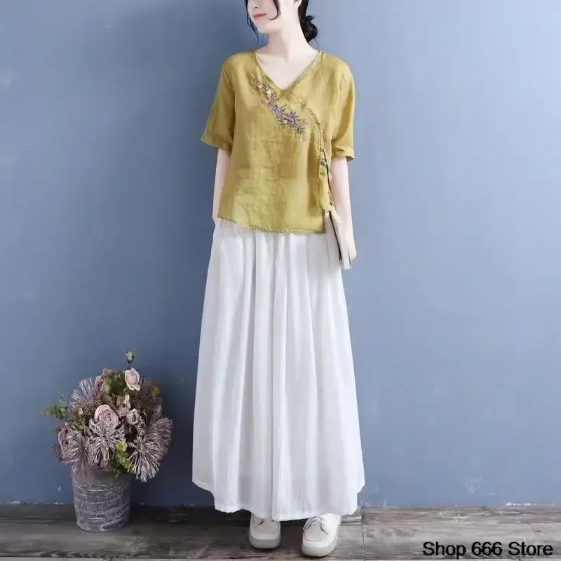 Summer Vintage Art Thin Embroidered Cotton Linen Top Ethnic Style V-neck T-shirt Chinese Traditional Women's Wear Tea Clothing
Summer Vintage Art Thin Embroidered Cotton Linen Top Ethnic Style V-neck T-shirt Chinese Traditional Women's Wear Tea Clothing