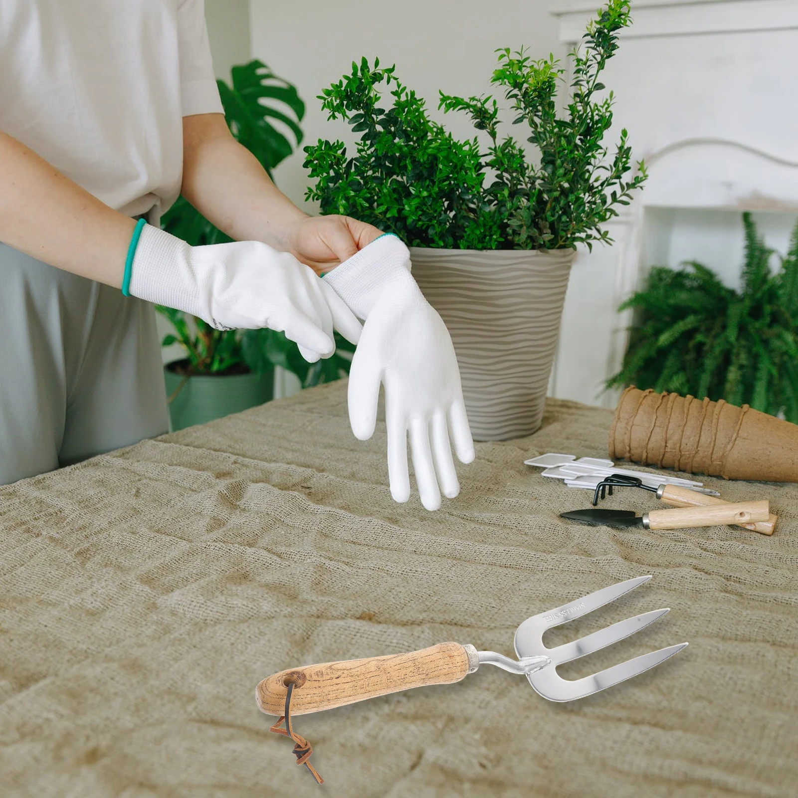 Gardening Shovel Stainless Tool Vegetable Trowel Weed Remover Fork for Planting Fertilizing Garden Practical Daily
Gardening Shovel Stainless Tool Vegetable Trowel Weed Remover Fork for Planting Fertilizing Garden Practical Daily