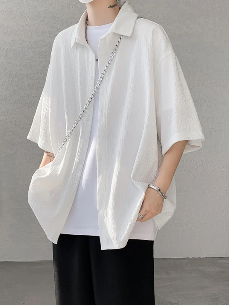 Мужская рубашка из ледяного шелка с коротким рукавом, летняя, тонкая, больших размеров, свободного кроя, с пятью пуговицами на манжете, охлаждающая, легкая, в гонконгском стиле
Мужская рубашка из ледяного шелка с коротким рукавом, летняя, тонкая, больших размеров, свободного кроя, с пятью пуговицами на манжете, охлаждающая, легкая, в гонконгском стиле