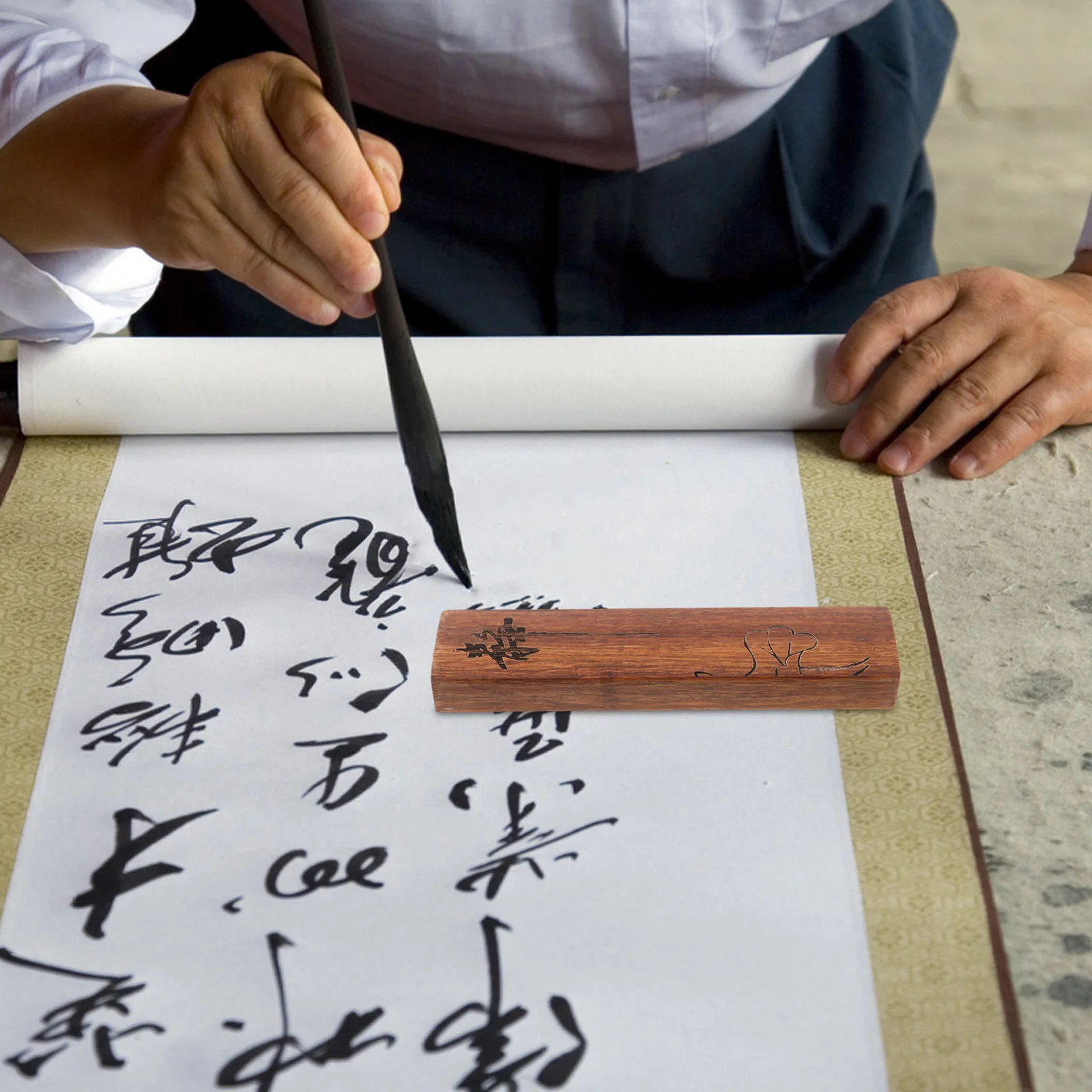 Solid Wood Paperweight Large Size Book Stopper for Desk Use Keeps Papers Flat Eco-Friendly Office School Supply Gift
Solid Wood Paperweight Large Size Book Stopper for Desk Use Keeps Papers Flat Eco-Friendly Office School Supply Gift