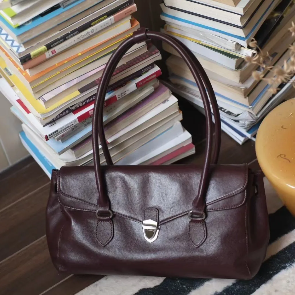 Top layer cowhide vintage underarm bag 2025 new niche design soft genuine leather large capacity high-end women's hand tote bag
Top layer cowhide vintage underarm bag 2025 new niche design soft genuine leather large capacity high-end women's hand tote bag