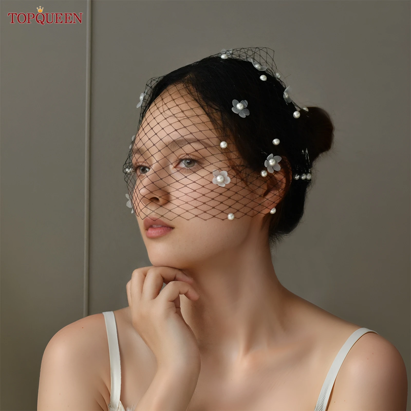 TOPQUEEN Va05 3d цветок однослойная клетка для птиц вуаль румяна вуаль белый черный жемчуг повязка на голову свадебные аксессуары для волос настраиваемые
TOPQUEEN Va05 3d цветок однослойная клетка для птиц вуаль румяна вуаль белый черный жемчуг повязка на голову свадебные аксессуары для волос настраиваемые