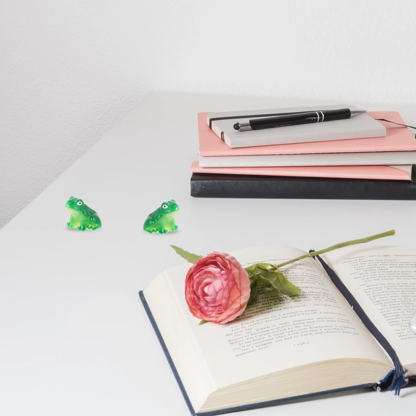 15Pcs Mini Frog Resin Decorations Adorable Frogs Ornaments Micro Landscape Decor for Succulents Garden Bonsai
15Pcs Mini Frog Resin Decorations Adorable Frogs Ornaments Micro Landscape Decor for Succulents Garden Bonsai