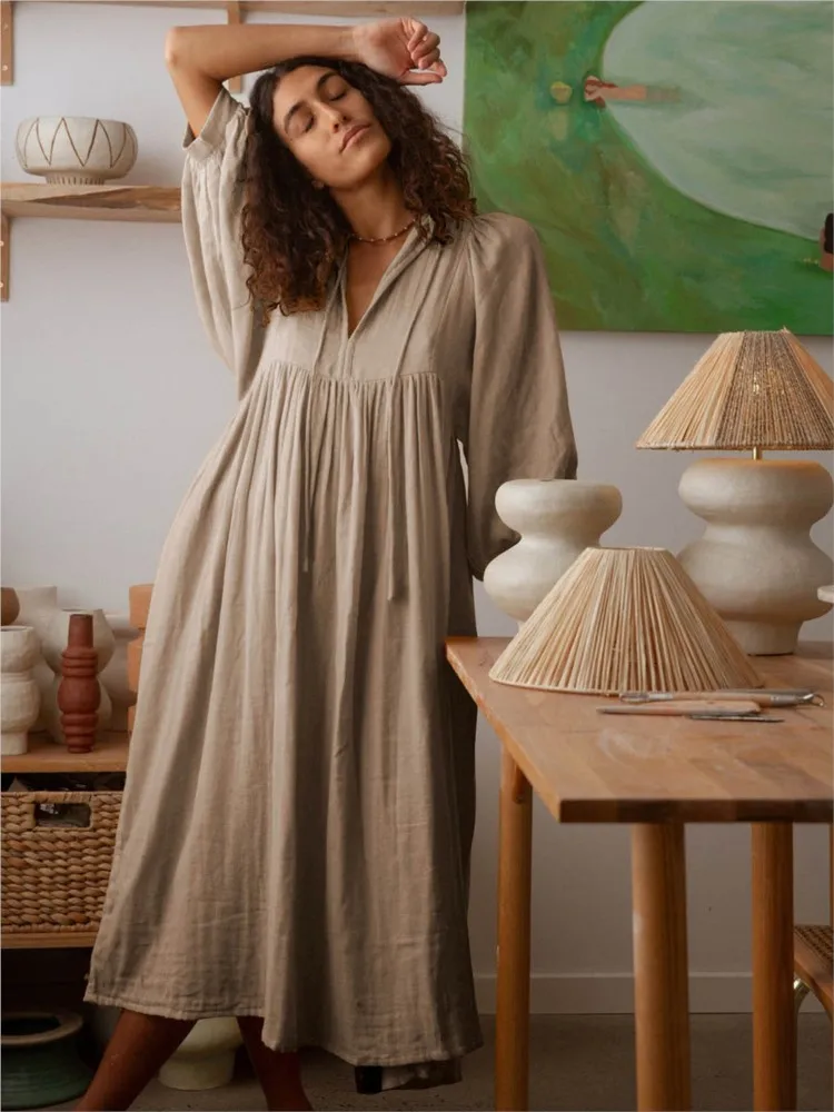 Autumn Casual Shirt Dress Women Fashion Solid Color Lantern Sleeve Loose Midi Dress Women's V-neck Lace Up Big Hem Retro Dress
Autumn Casual Shirt Dress Women Fashion Solid Color Lantern Sleeve Loose Midi Dress Women's V-neck Lace Up Big Hem Retro Dress