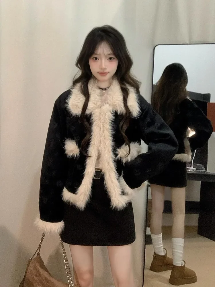 MiiiiX Retro Plush Spliced Quilted Coats Loose Versatile Thicken Jacket Casual Warm Outerwear Fashion Winter Women's Clothes
MiiiiX Retro Plush Spliced Quilted Coats Loose Versatile Thicken Jacket Casual Warm Outerwear Fashion Winter Women's Clothes