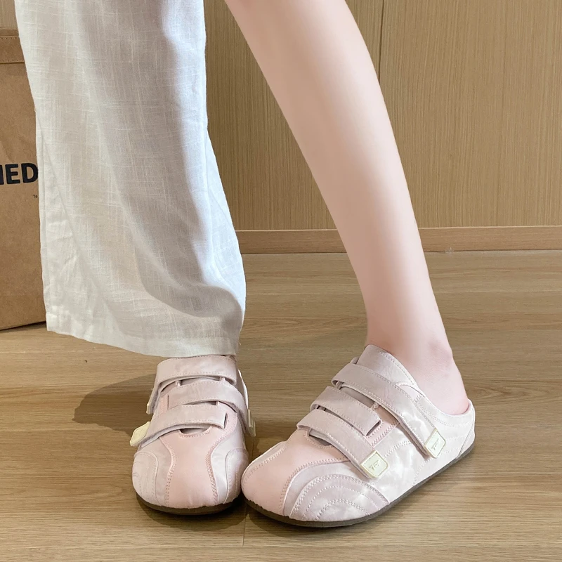 Summer Women Double Velcro Strap Closed Toe Mules Slip On Flat Casual Non Slip Walking Slide Slippers
Summer Women Double Velcro Strap Closed Toe Mules Slip On Flat Casual Non Slip Walking Slide Slippers