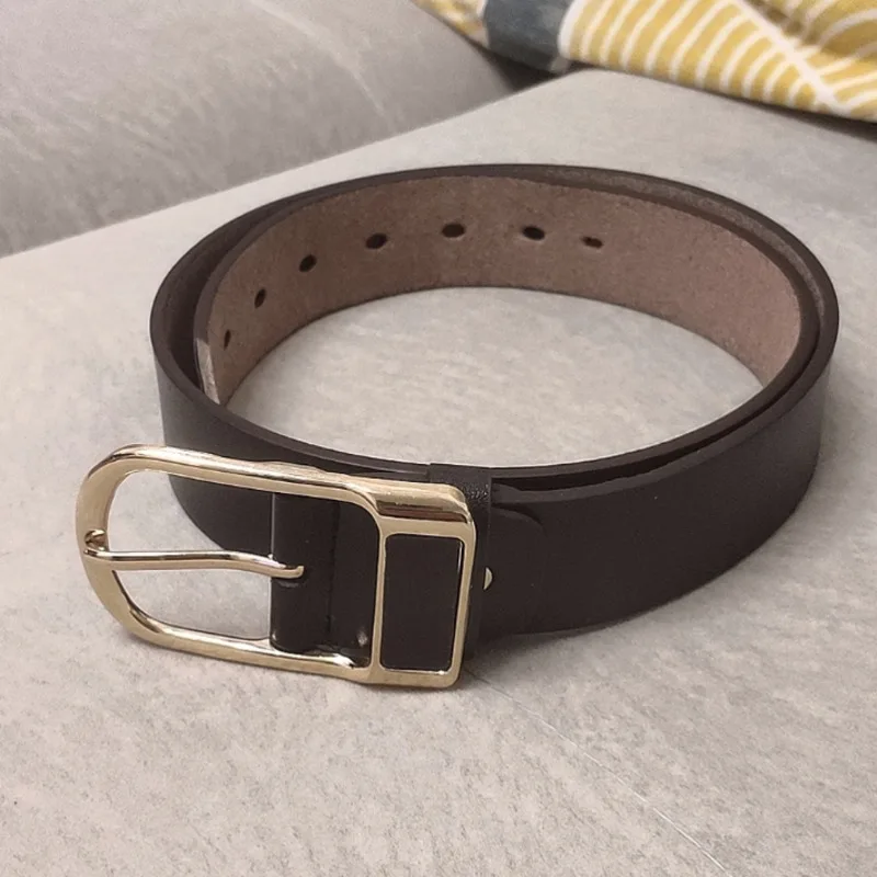 Business Leather Belt Gifts for Men Needle Buckle Belt for Jeans Casual Trousers Suit Pants Simple Versatile Male Y2k Decoration
Business Leather Belt Gifts for Men Needle Buckle Belt for Jeans Casual Trousers Suit Pants Simple Versatile Male Y2k Decoration